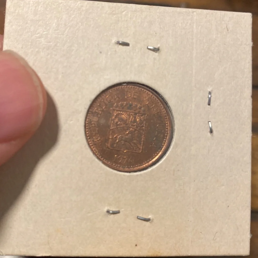 5 REPUBLIC DE VENEZUELA 1974 coin - Picture 2 of 2